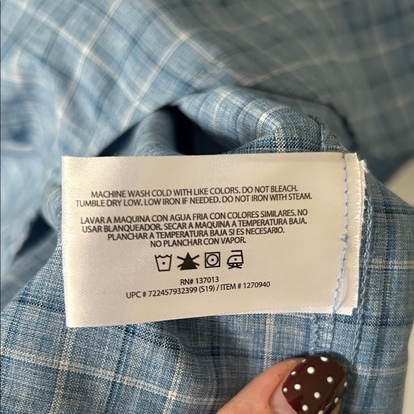 Orvis Light Blue Checkered Casual Shirt - Picture 5 of 6